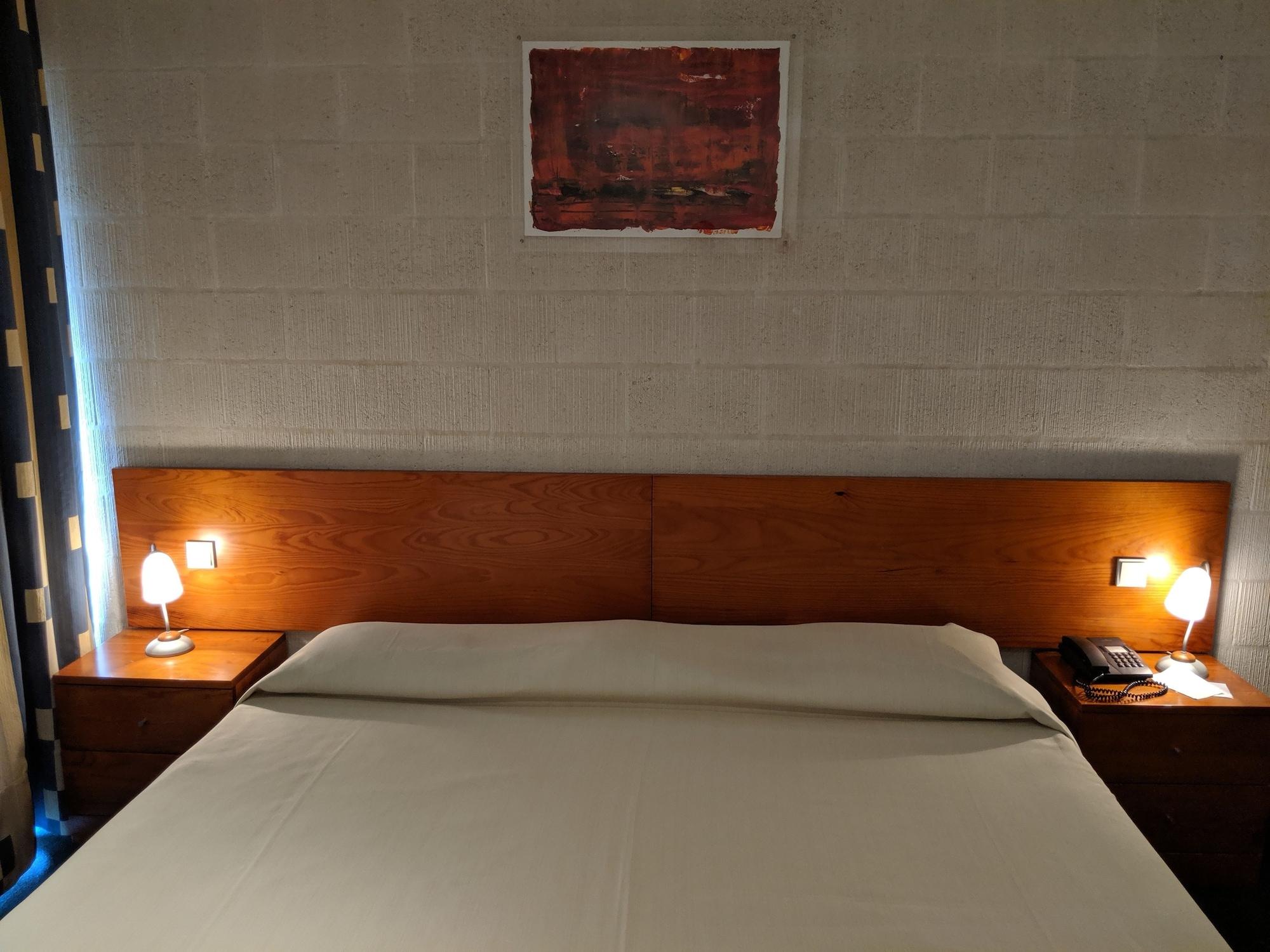 Hotel Colombo Вила-ду-Порту Экстерьер фото